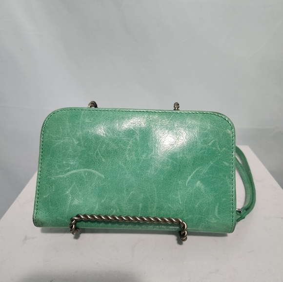 Vintage Hobo The Original Green Wristlet Zip Wallet W Orange/Blue Interior. - Picture 1 of 13